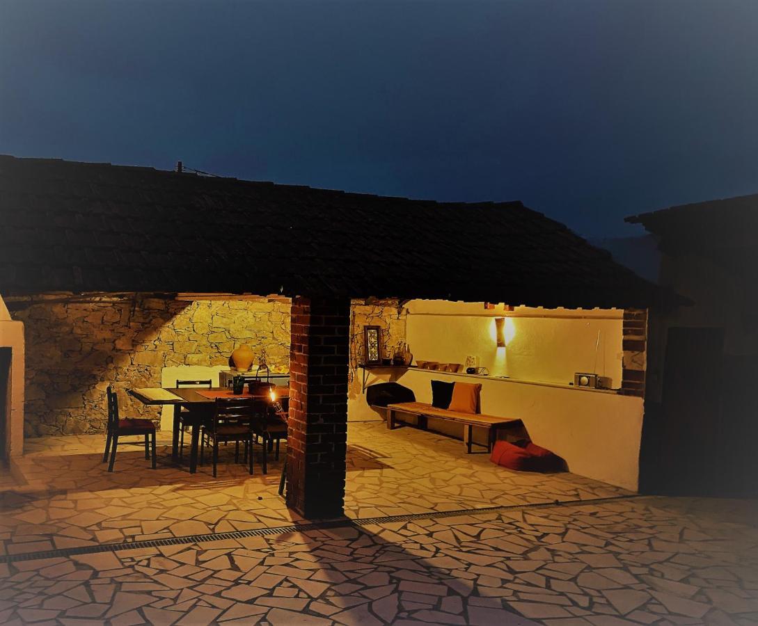 Moita Cottage Exterior photo
